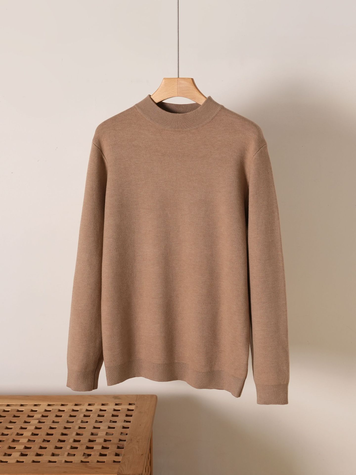 Hombres un suéter de cuello medio alto de vello camisa de punto 2025 otoño y invierno nuevo estilo de vello de cuello medio chaqueta de moda de hombre