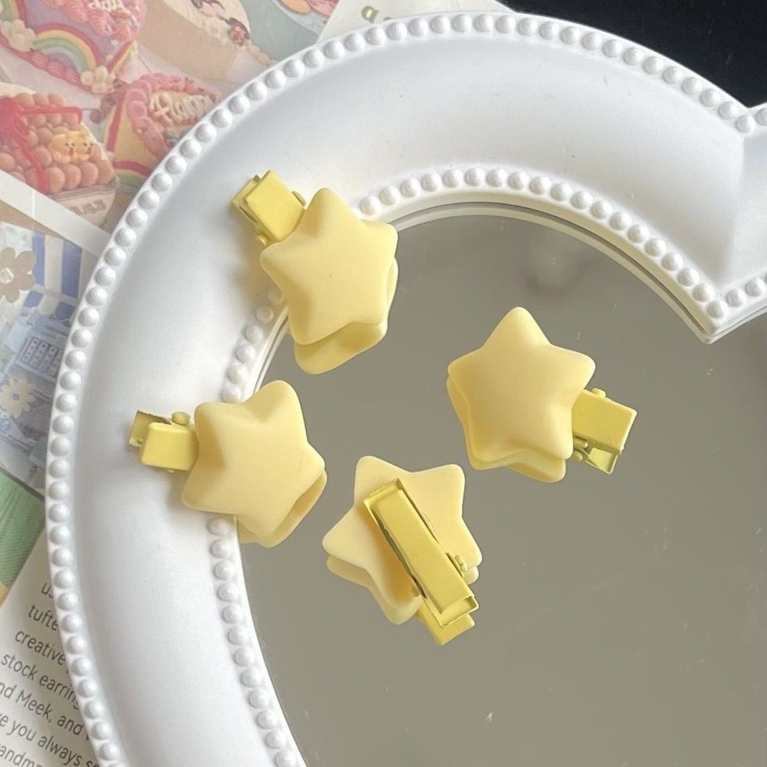 Yellow Star Hairpin for Girls with Side Forehead Bangs Clip Dopamine Y2K Five-Pointed Star Small Hairpin Headdress