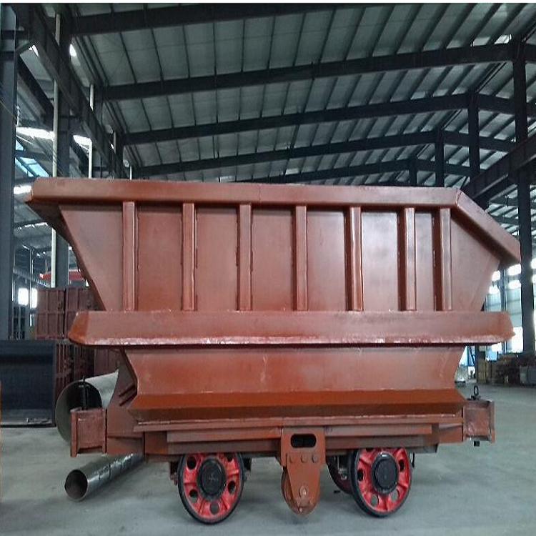 Carga y descarga conveniente del camión de mina de pozo inclinado tipo descarga trasera de la mina con gran capacidad de carga