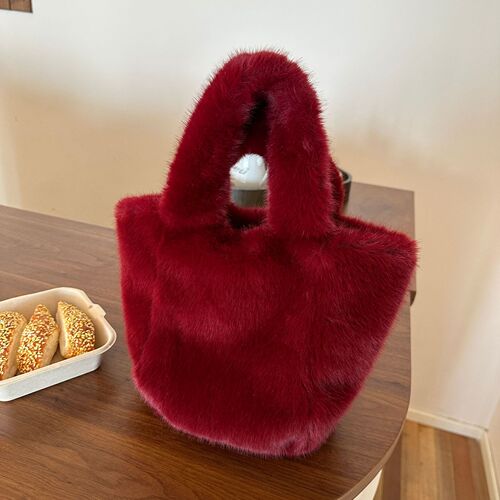 2024 Winter New Fur Bag Women's Imitation Fur Round Rectangular Bucket Bag Cosmetic Bag French Plush Handbag