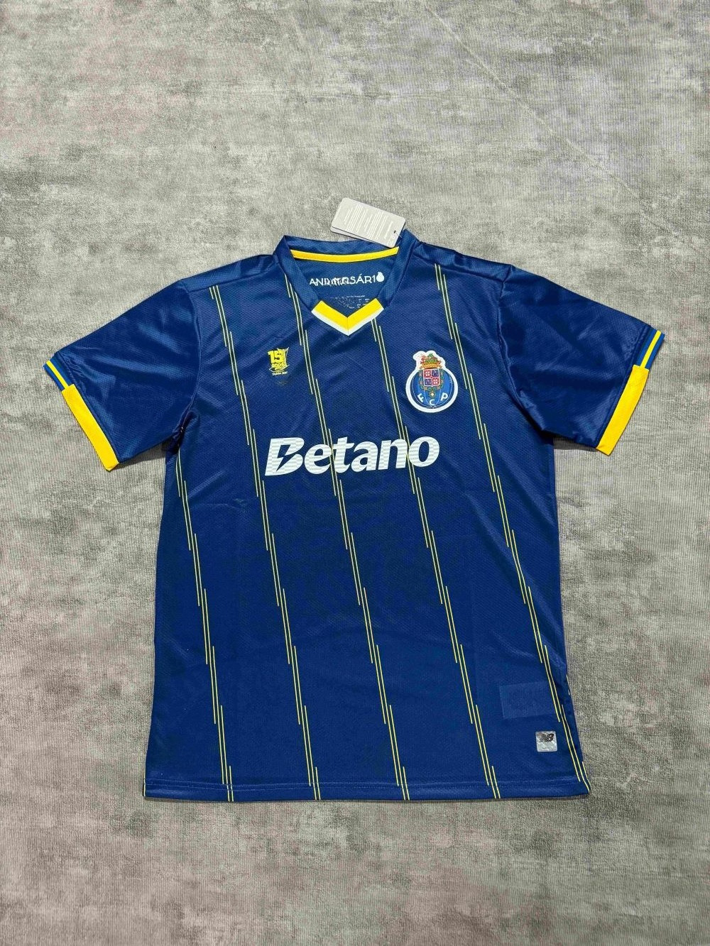 2627 Aficionados de la Liga Real Madrid Mbappe Barcelona Yarmar # 10 camisetas de fútbol de la Premier League para adultos con números impresos y envío gratuito