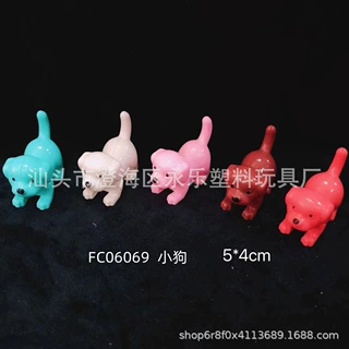 生产定制各种迷你塑料狗宠物狗塑料猫玩具 宠物笼配件赠品