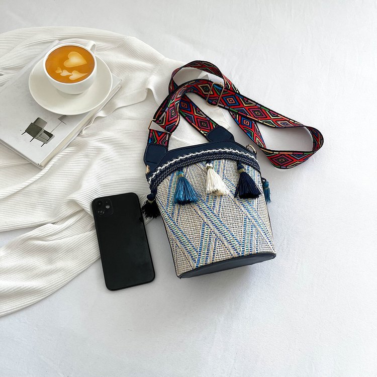 2023夏季新款PU均码小方包拉链撞色单肩包_detail_