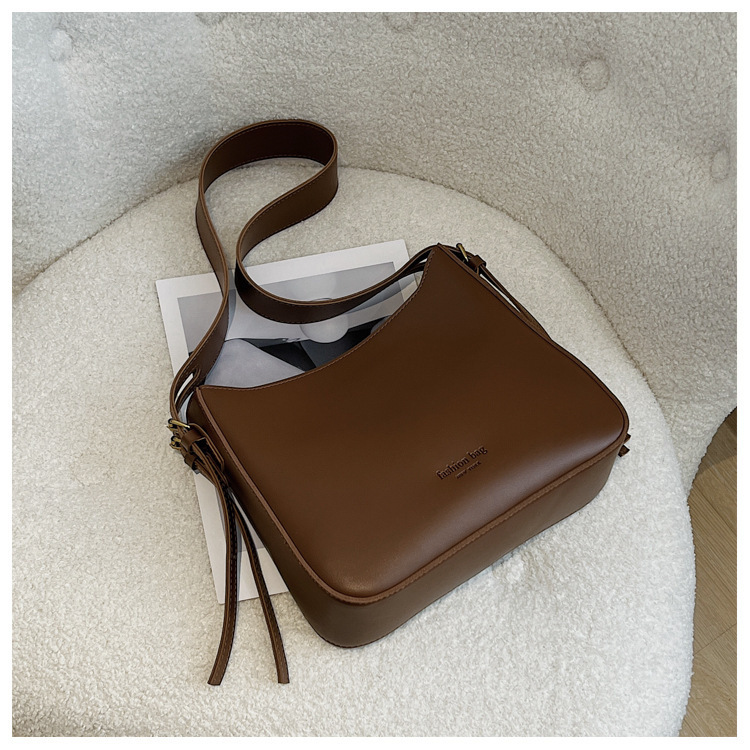 Bolso Tote de Hombro para Mujer de Cuero PU Suave con Cierre de Cremallera para Uso Diario image 8