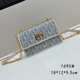 D�Ҵ��ĕr�Іμ�б����¿�Ů����������Ů��ɫ���|C DС����