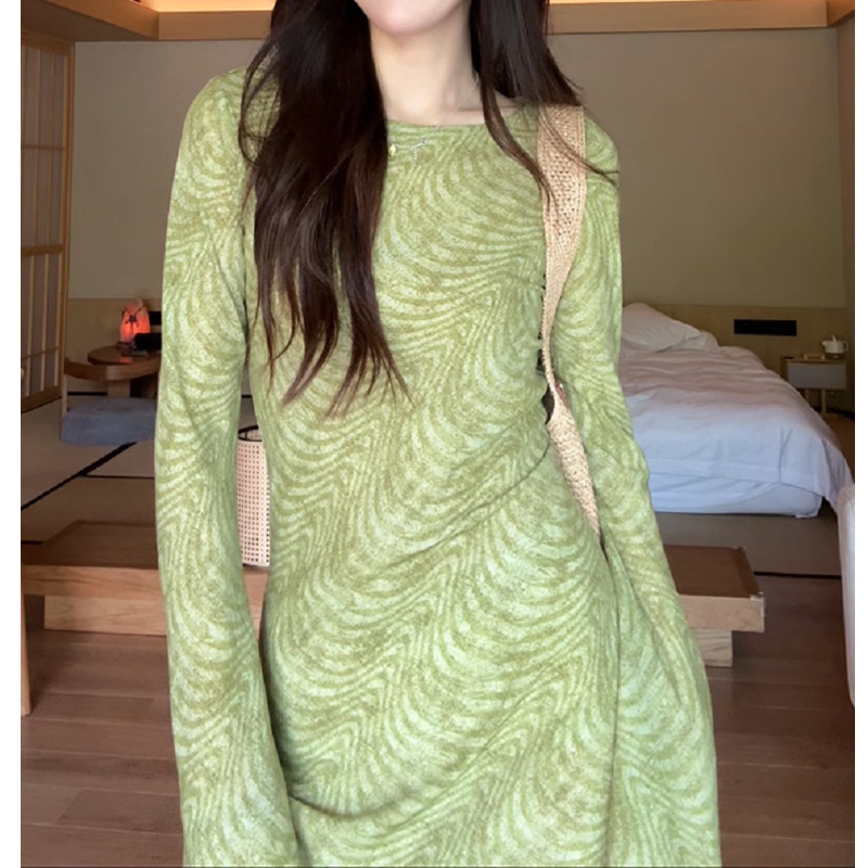Thirteen lines [Green Wild Poetry Line] summer women's French retro temperament printing slim slim long sleeve dress women