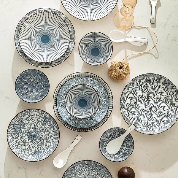 Japanese ceramic set for home use