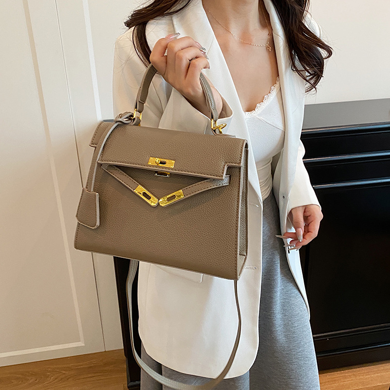 Transfronterizo super caliente bolso de mano Kylie para mujeres 2025 nueva moda simple bolso de hombro de moda versátil mochila image 12