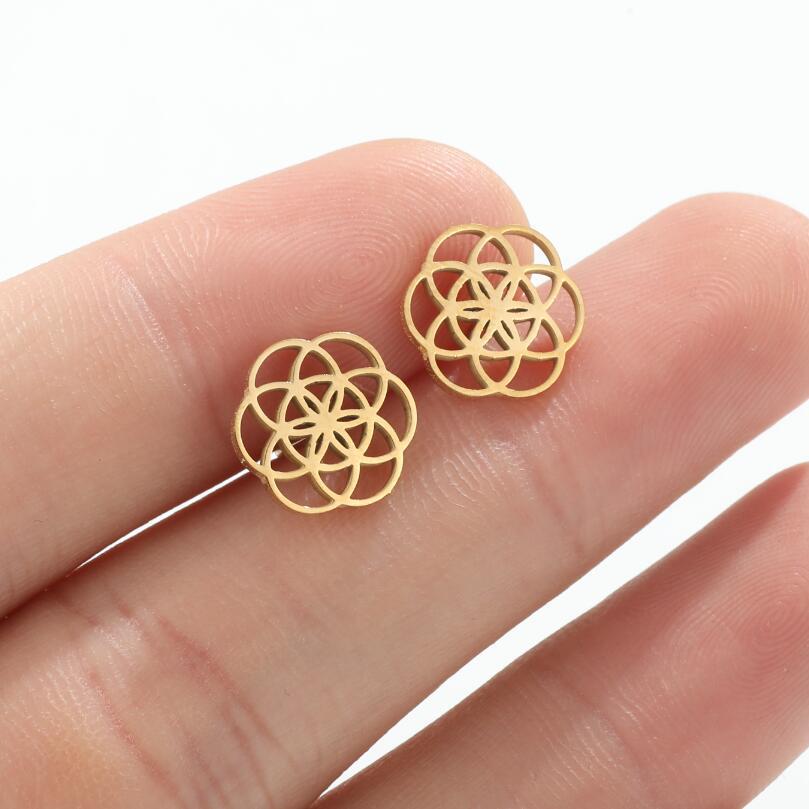 Fashion Flower Stainless Steel Plating Hollow Out Ear Studs 1 Pair display picture 4