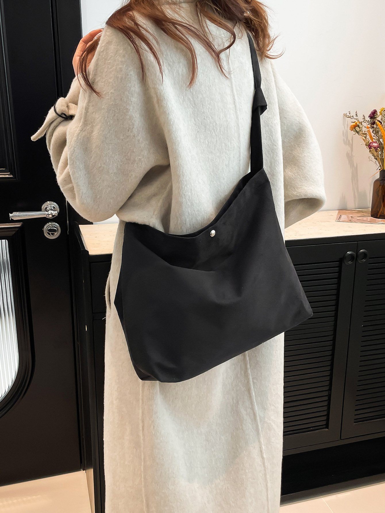 Otoño e invierno nuevo estilo bolso de gamuza esmerilada bolso de hombro de ocio de gran capacidad bolso de moda Maillard