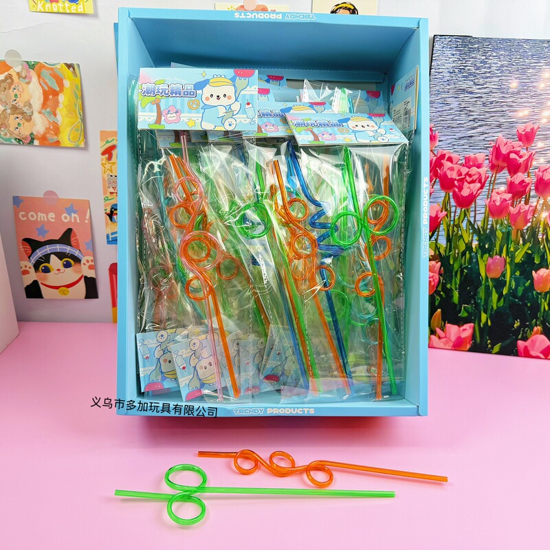 2-Pack of Crystal Creative Shaped Straws, Trendy and Quirky Lazy Drinking Straws, Reusable