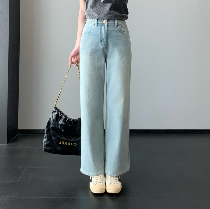Trendy Soda Blue ~ Flattering and Slimming, Comfortable Four-Way Stretch High-Waisted Light-Colored Thin Straight-Leg Jeans for Women, Summer 26 Trendy Soda Blue ~ Flattering and Slimming, Comfortable Four-Way Stretch High-Waisted Light-Colored Thin Straight-Leg Jeans for Women, Summer 26
