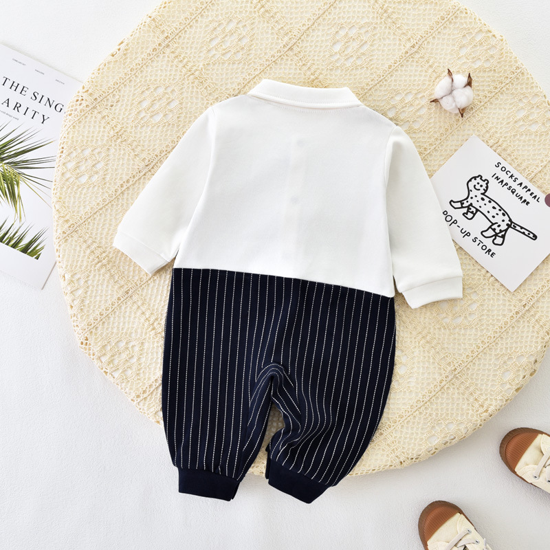 赤ちゃんのワンピースの春の服の百日の宴会の服の男の子の赤ちゃんの1歳のドレスの洋風の外出の英倫の紳士の小さいスーツ