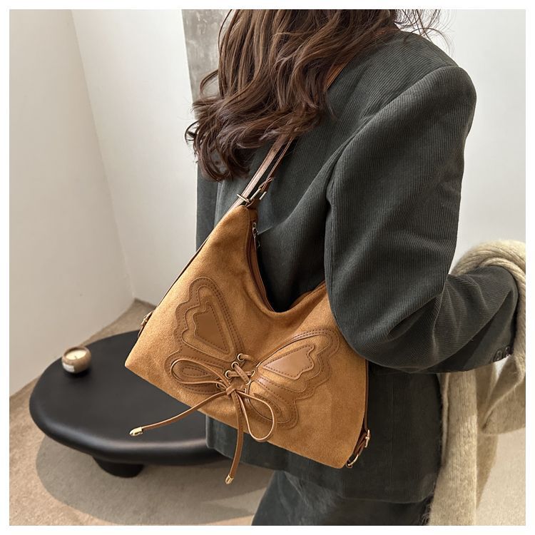 Large Capacity 2026 New Retro Commuter Tote Bag for Work, Bohemian Style Bag, Double Shoulder and Single Shoulder Bag Large Capacity 2026 New Retro Commuter Tote Bag for Work, Bohemian Style Bag, Double Shoulder and Single Shoulder Bag