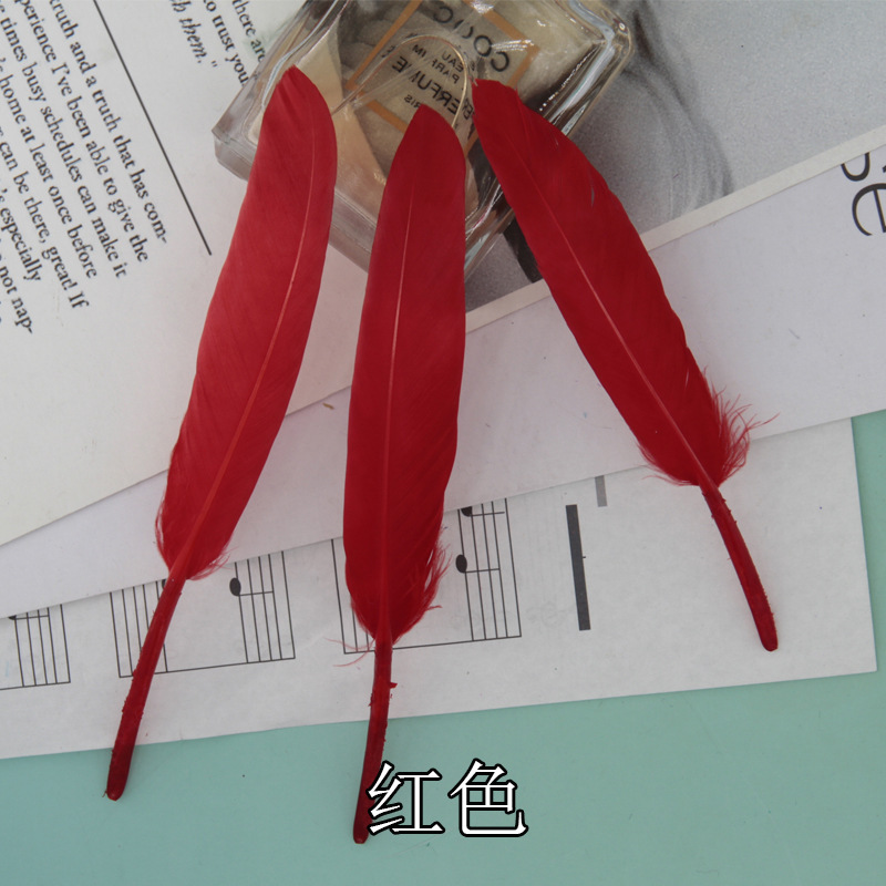 Plumas rojas al por mayor boda jardín de infantes diy plumas hechas a mano pieles de pavo pendientes de plumas de ganso accesorios accesorios de ropa image 17