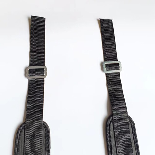 Agricultural gasoline sprayer with thickened and widened shoulder strap, motorized sprayer with shoulder strap, four-stroke gasoline engine shoulder strap accessory