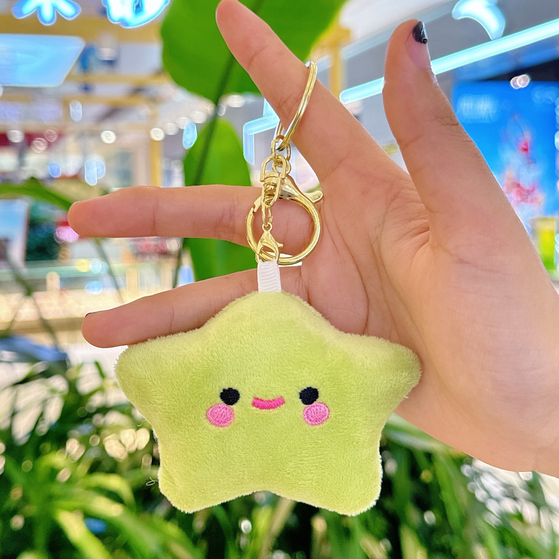 Creativa pequeña estrella llavero de peluche estrella mochila muñeca colgante muñeca juguete al por mayor