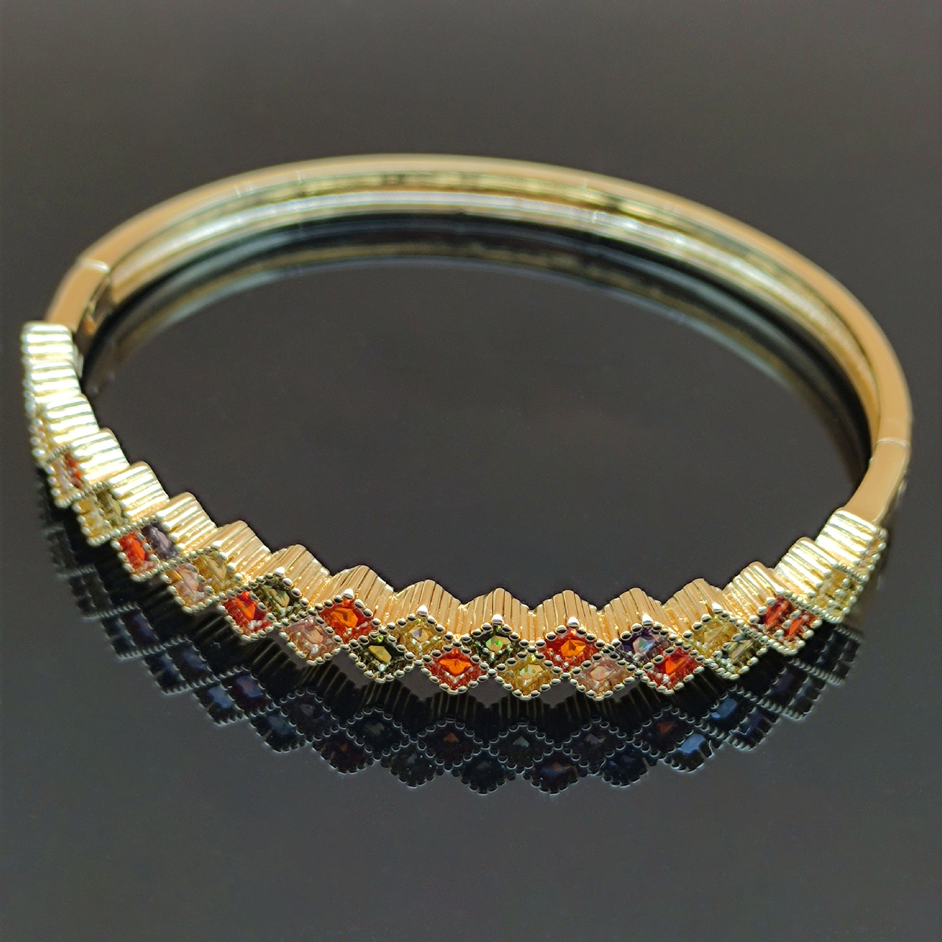 fashionable copper trend bracelet with zircon