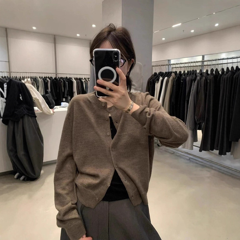 Maillard Coffee-Colored Short Knitted Cardigan for Women, Autumn and Winter High-End Waist-Slimming Sweater Inner Top
