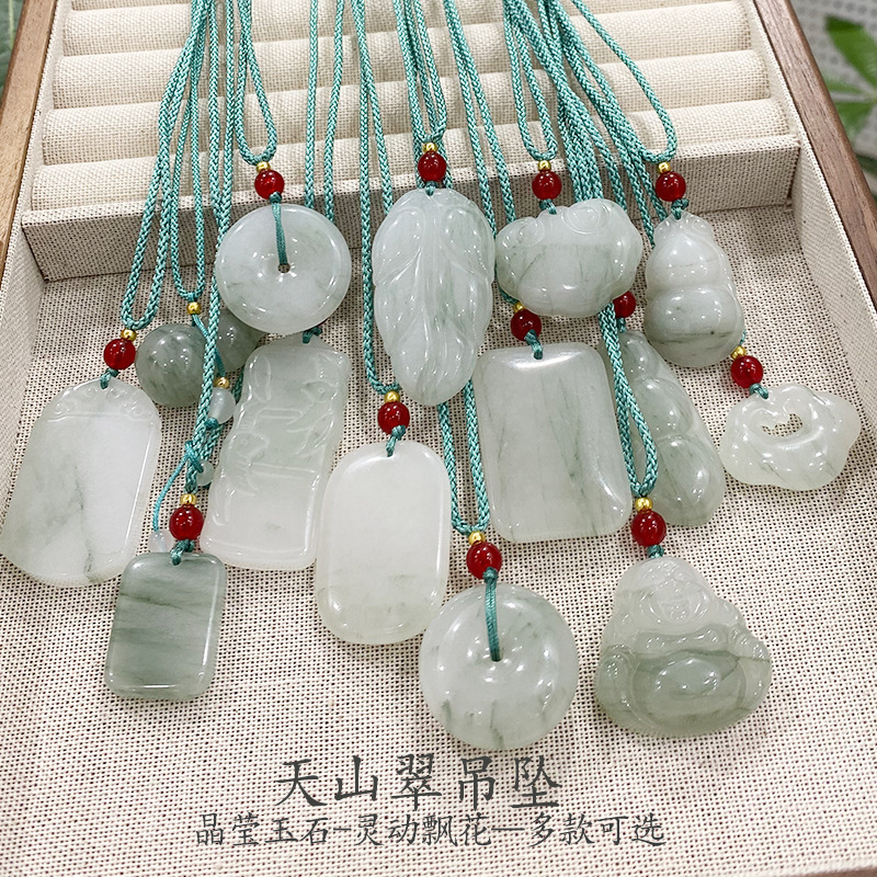 天山翠无事牌吊坠如意佛公玉坠子平安扣挂件玉石玉髓项链厂家批发|undefined