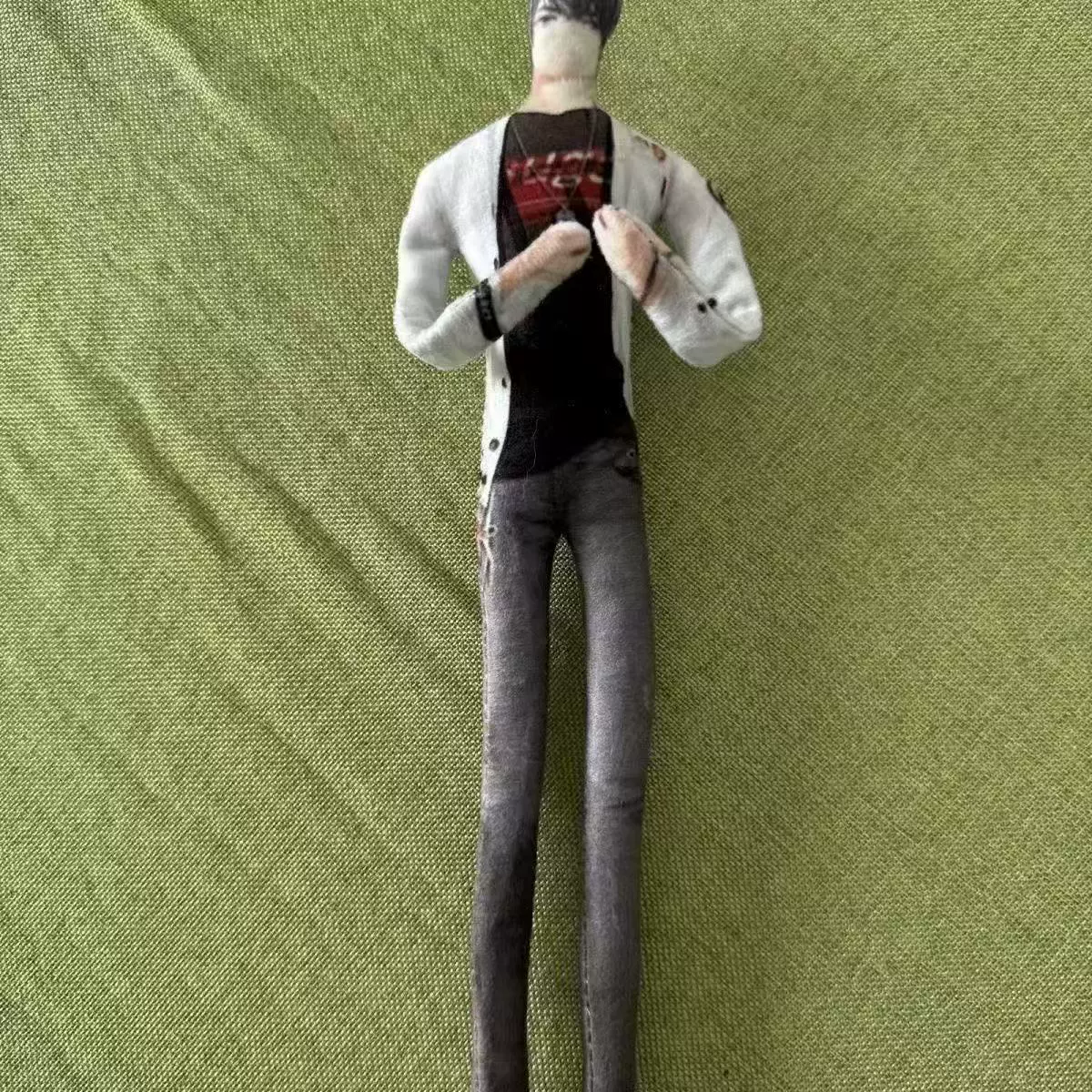 Моя кукла Ментальное Состояние Зхан Чжэньюаня крысинный стержень имеет скелет вокруг него и может принимать позу как песчаная скульптура абстрактное украшение.