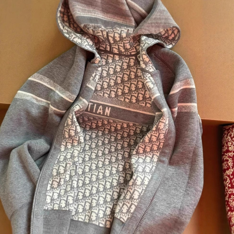 D High Version Cd Home 2025 Autumn and Winter Presbyopic Letter Knitted Cardigan Jacket for Men and Women