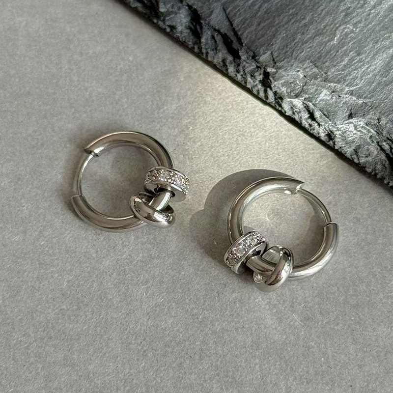 1 Pair Vacation Simple Style Solid Color Inlay Titanium Steel Zircon Earrings display picture 8