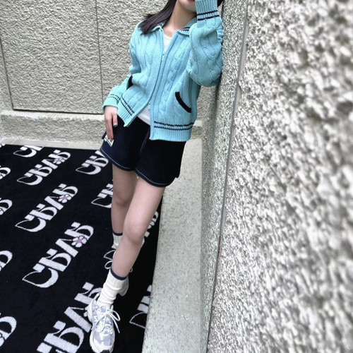 Korean Autumn/Winter New Double-Needle Colorblocked Fabric Label Socks for Men and Women, Ins Trendy Niche Collaborative Socks, Pure Cotton Mid-Calf Socks