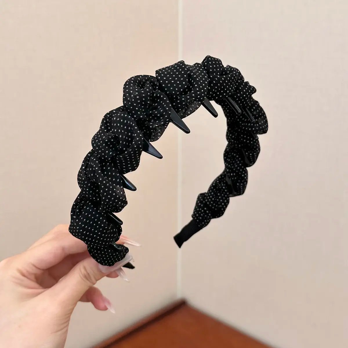 Băng đô chấm bi cuối thu - Đen