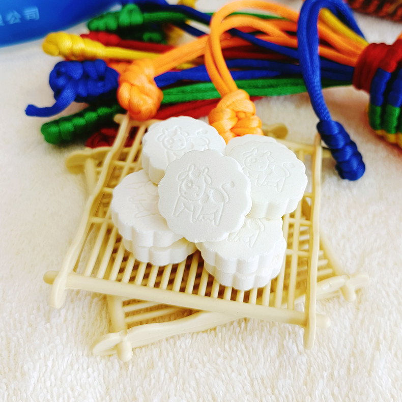 Mengweng milk clam, a specialty of Inner Mongolia, milk-containing original strawberry flavored yogurt flavor 500g dry milk tablets