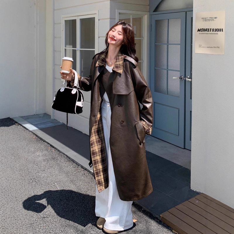 New Retro Plaid Stitching Pu Leather Windbreaker Jacket for Women 2025 Autumn High-End Elegant Fashion Mid-Length Coat