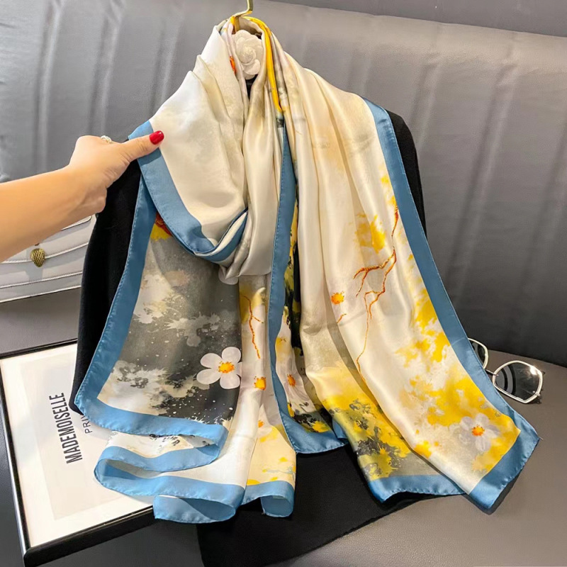 春夏薄款丝巾高级感印花长巾新款缎面旅游防晒纱巾民族风披肩|undefined