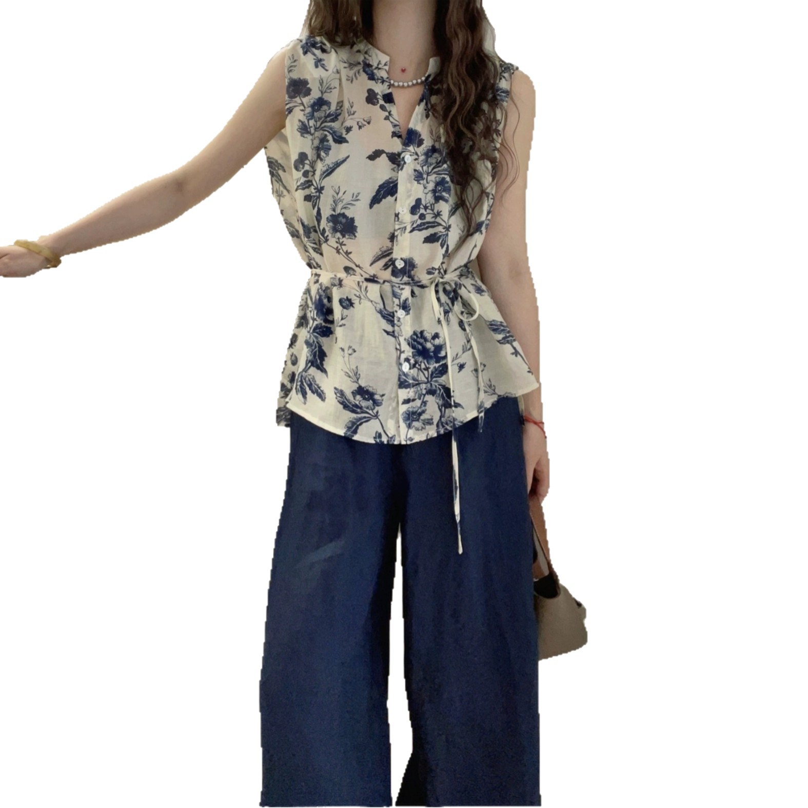 Áo sơ mi vest không tay cổ kéo đệm vai phong cách thủy mặc họa tiết hoa buộc dây chất Tencel — Màu sắc hình ảnh