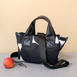 防水牛津尼龙布饺子包女手提单肩斜挎大容量拼接真皮撞色轻便小包