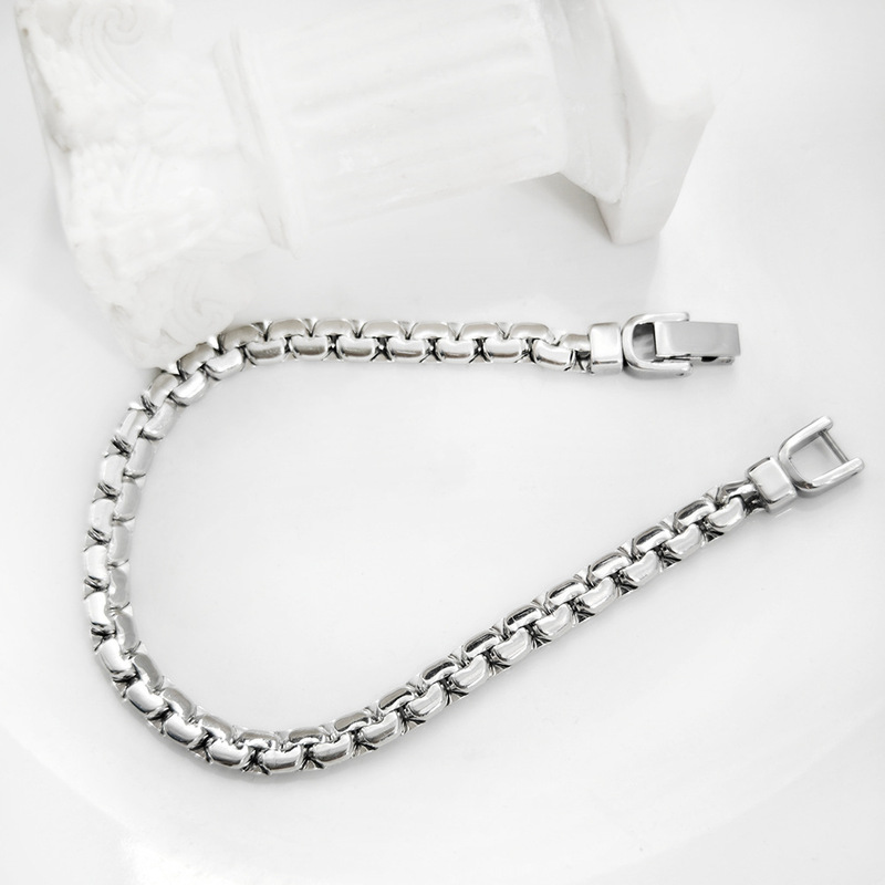 European and American Stainless Steel Flat Square Pearl Bracelet Titanium Steel Unisex Hip-Hop Jewelry Japanese and Korean Style Non-Fading Personalized Jewelry European and American Stainless Steel Flat Square Pearl Bracelet Titanium Steel Unisex Hip-Hop Jewelry Japanese and Korean Style Non-Fading Personalized Jewelry