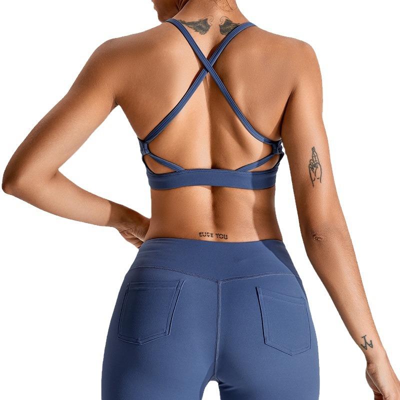 Europa y América nueva ropa interior deportiva desnuda mujeres Cruz espalda a prueba de golpes yoga sujetador de secado rápido apretado ropa de entrenamiento superior