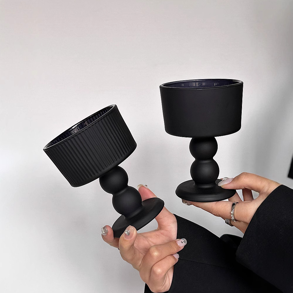 Retro silencioso vidrio negro esmaltado estilo francés medieval taza de pie alto insins viento de alto grado lámpara de escritorio modelado candelabro adornos