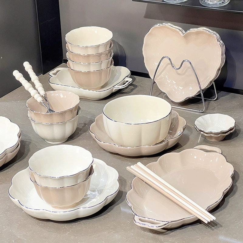 High quality set for home use, ceramic tableware for food
