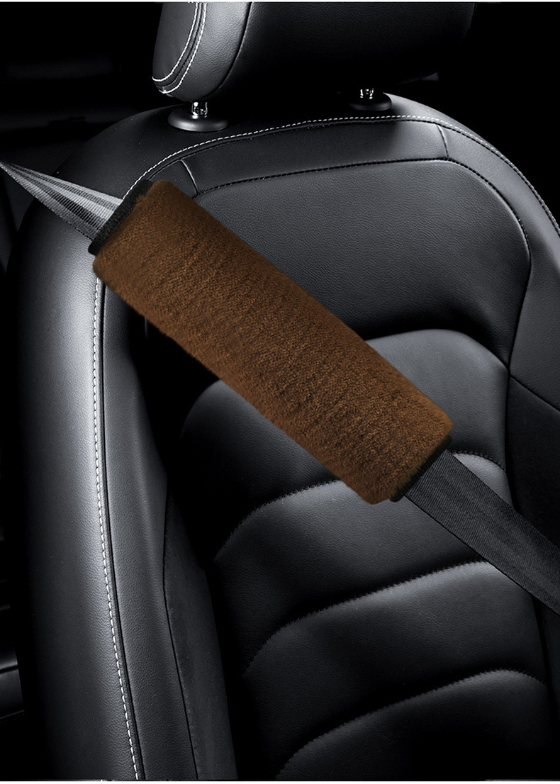 Car Truck universal breathable safety belt cover 27CM50CM shoulder pad anti-tightening anti-wear safety belt cover plush warm