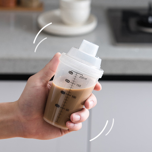 Japan imported shaker cup, sports and fitness mixing protein powder water cup with scale milk tea juice cup