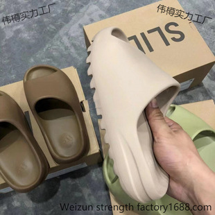 Yeezy��Ь��ԭҬ����Ь��logo �ӡ�߰汾��ܛ��ʺ��