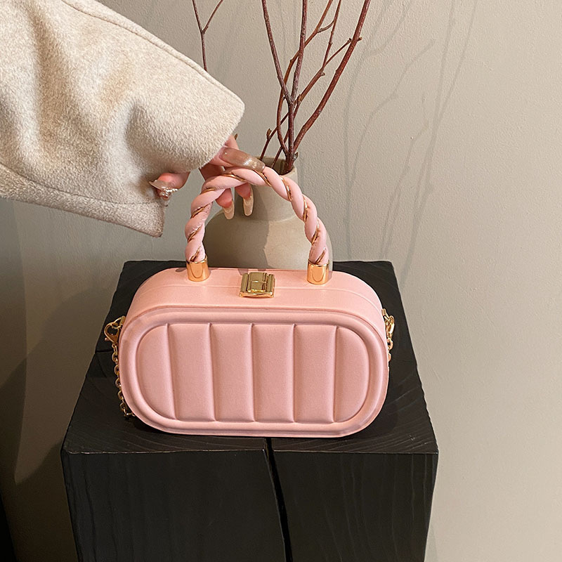 Kleine quadratische Tasche in Kettenkastenform, feminine Mode, einfache, handliche Umhängetasche, neue Umhängetasche 2024_voghion.com