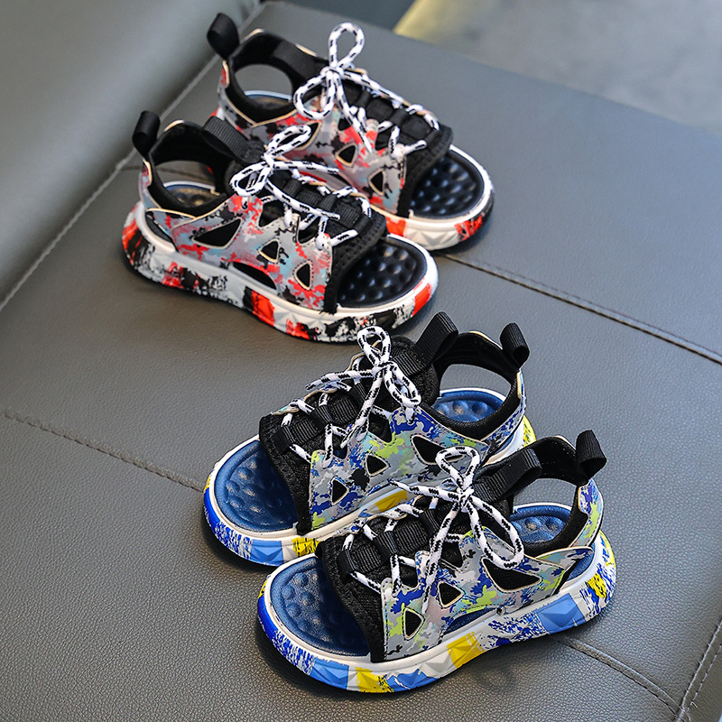 2023 Estate nuova suola morbida antiscivolo scarpe da spiaggia casual per ragazzi delle scuole medie e piccole sandali traspiranti per studenti_voghion.com