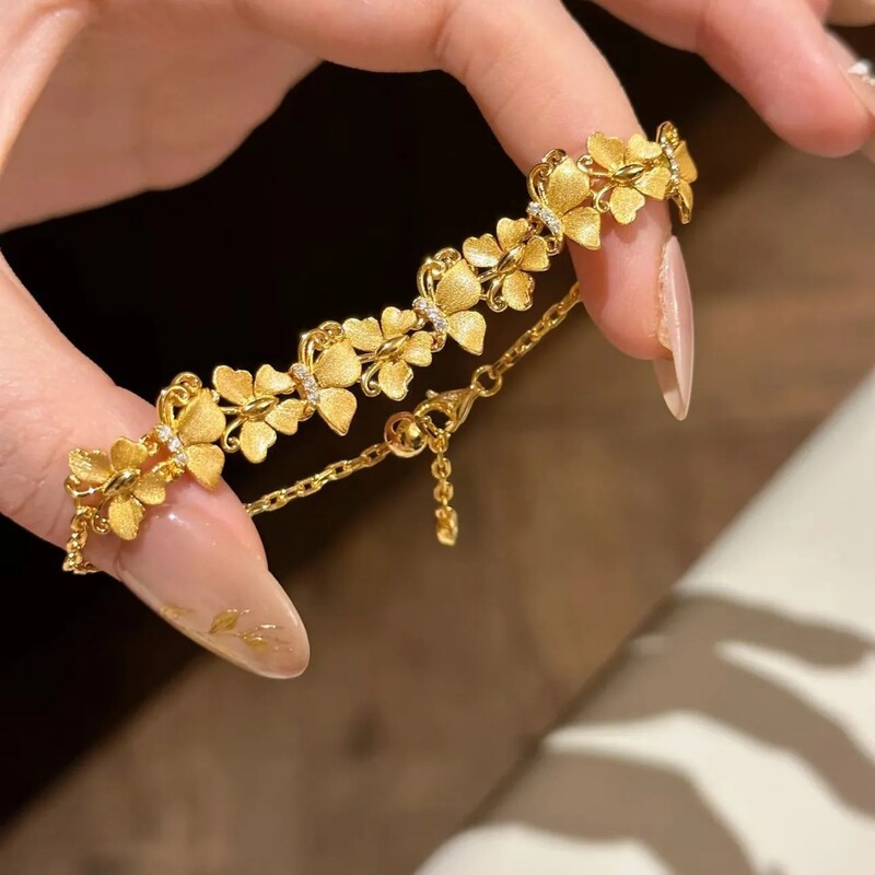 2025 New Gold Butterfly Bracelet for Women, New Chinese Style Fashion Versatile Exquisite High-End Jewelry, Xiaohongshu Hot Item