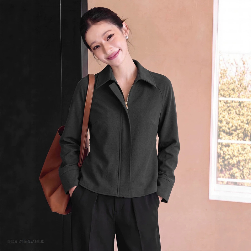 V-neck long-sleeve stylish and elegant tie-up shirt for women, formal attire for office work, commuting, and job interviews V-neck long-sleeve stylish and elegant tie-up shirt for women, formal attire for office work, commuting, and job interviews