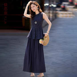 无袖碎花上衣阔腿裤裙套装女夏2026超火穿搭一整套气质显瘦两件套