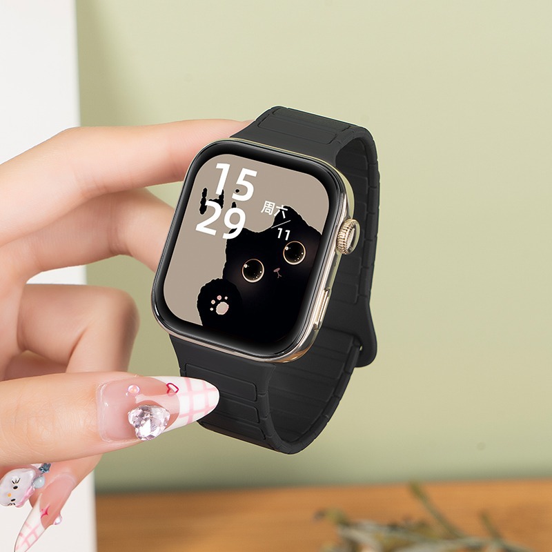 Black (this is just the strap)