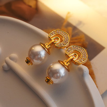 ������� ��������ŮС�ڸ߼��и��Ŵ�������ʱ���������ʶ���Ʒ