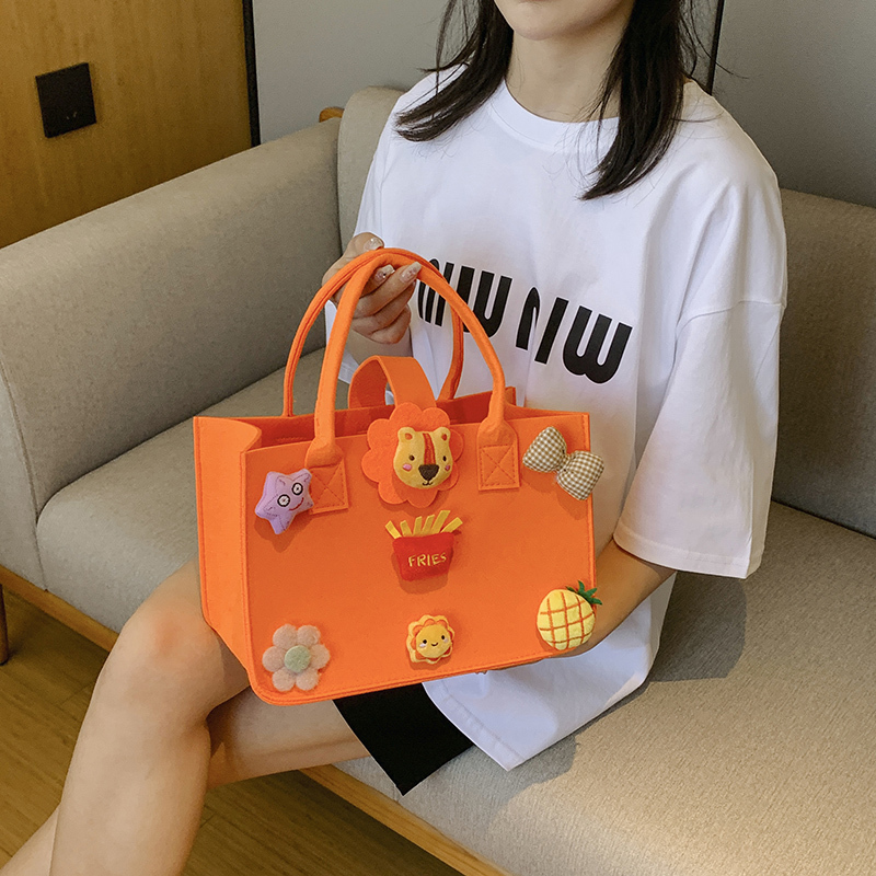 新しいかわいいフェルトバッグハンドバッグ漫画人形ママバッグ 100 日宴会ギフトショッピングバッグ女の子小さなトートバッグ|undefined