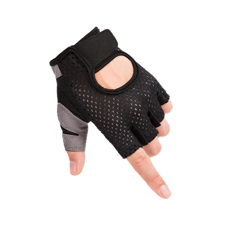 Deportes al aire libre guantes de fitness hombres y mujeres de levantamiento de pesas transpirable antideslizante de silicona medio dedo guantes de montar en bicicleta al por mayor
